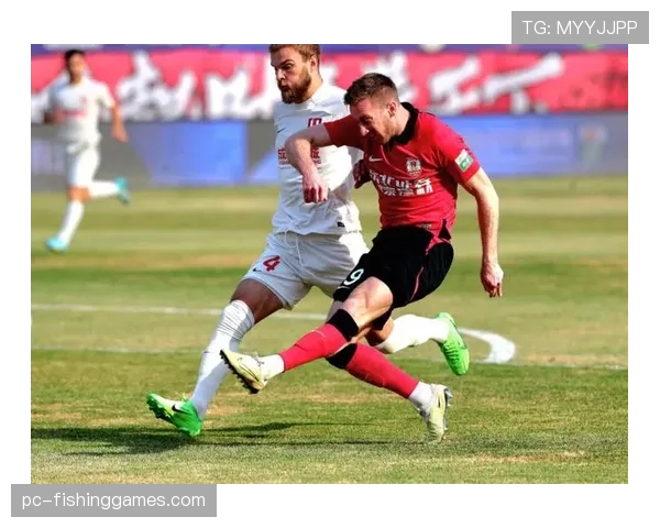 大连人2-2战平长春亚泰，补时阶段双方各入一球